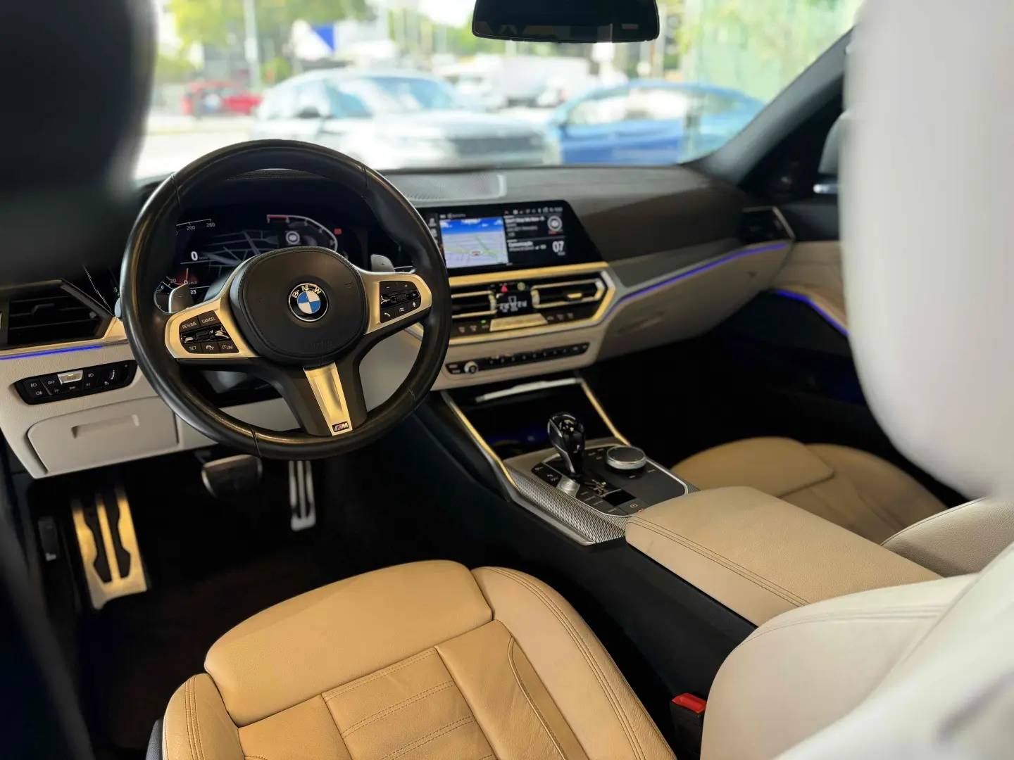 BMW 320I